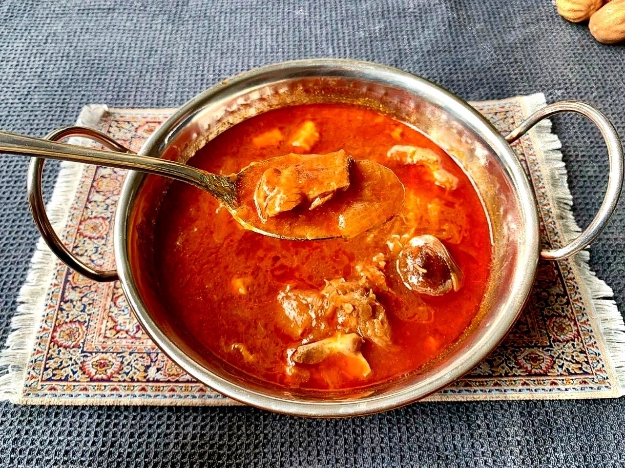 Taskababi / Lamb Onion Stew